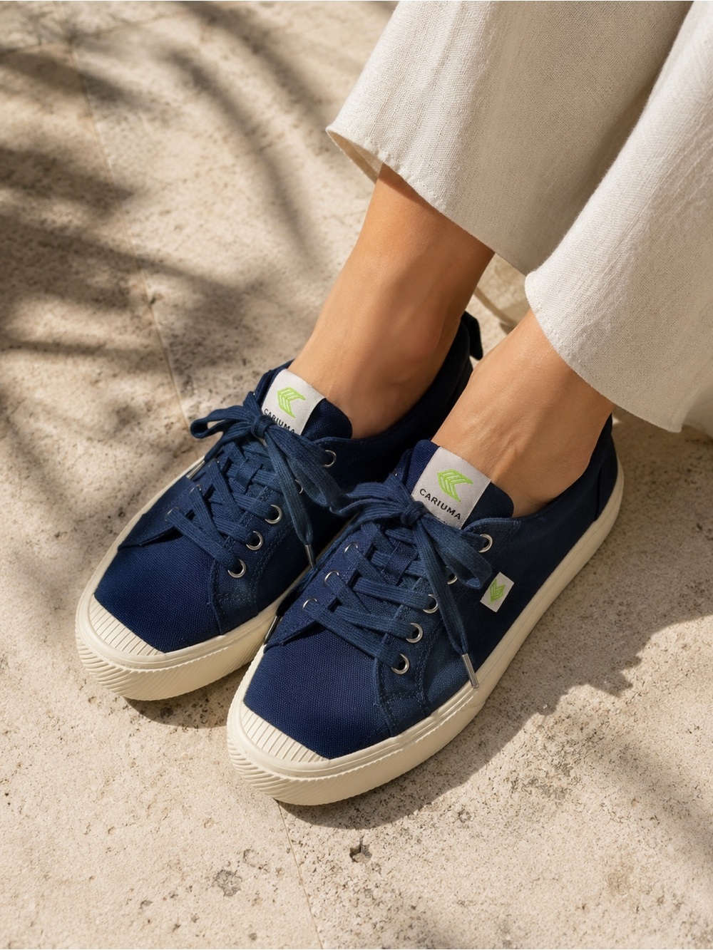 CARIUMA OCA Low Navy Canvas Sneakers Women’s Size 8 NWT Sustainable